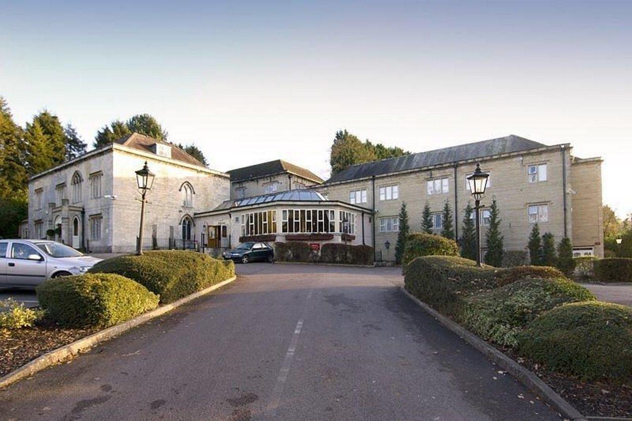 Premier Inn Stroud Страуд Экстерьер фото